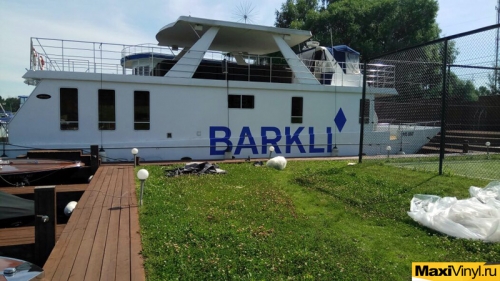 Брендирование катера для Barkli